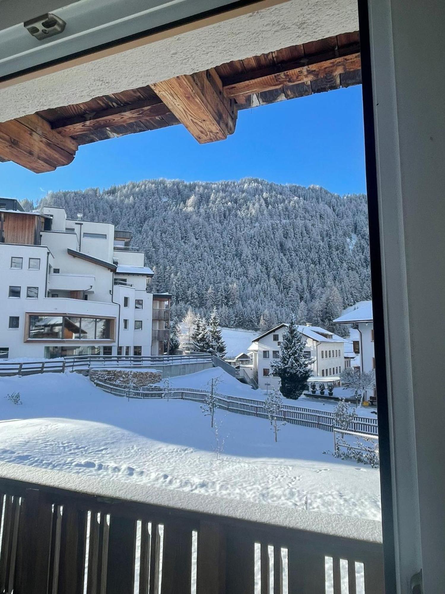 Hirschstube Nauders Bed & Breakfast Bagian luar foto
