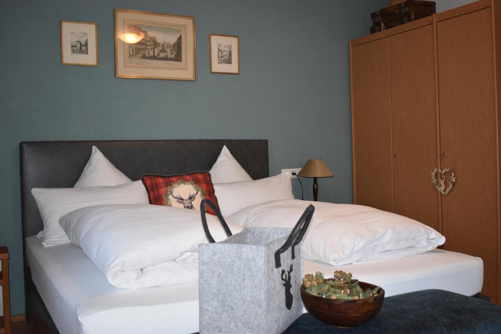 Hirschstube Nauders Bed & Breakfast Bagian luar foto